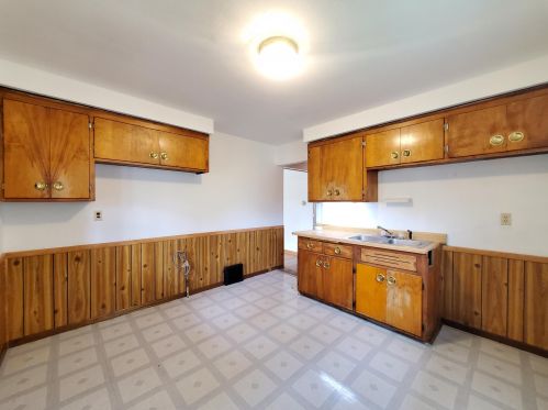 5680 60th St, Milwaukee WI  53218-2428 exterior