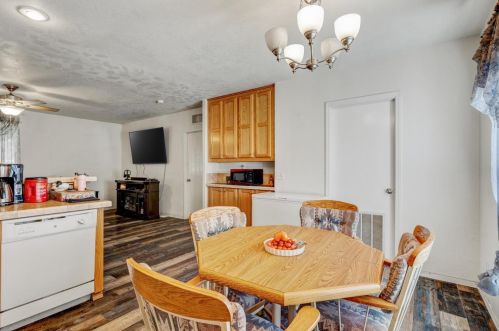 66 Sunnybrook Ln, Oroville CA  95965-8101 exterior