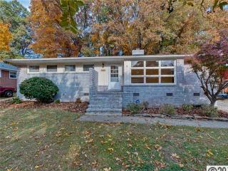 525 Webster Pl, Charlotte, NC 28209-2336