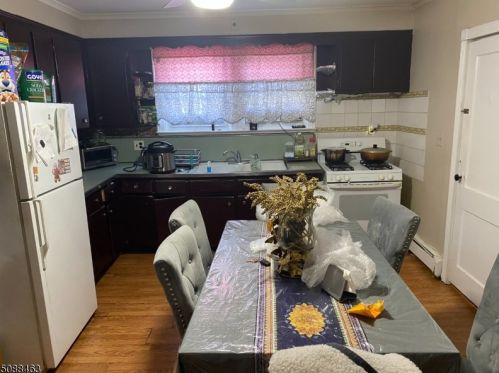 17 Mangold St, Paterson NJ 07508-1713 exterior