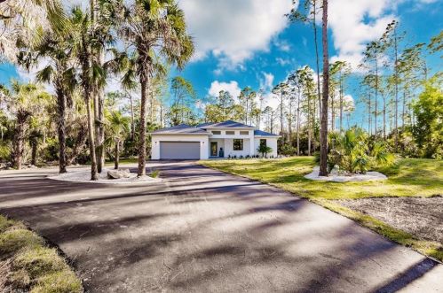 416 Shady Hollow Blvd, Naples, FL 34120-4306