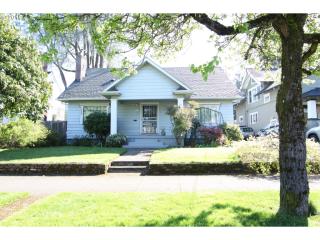 1252 53rd Ave, Portland, OR 97215-2647