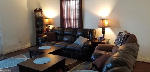 500 Harvest Dr, Blandon, PA 19510-9587