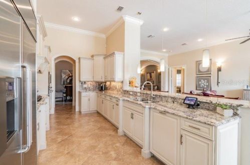 395 Muirfield Loop, Kissimmee FL 34747-6411 exterior