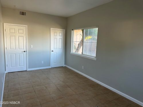 1410 Mesa View Ln, Santa Maria CA  93454-2573 exterior