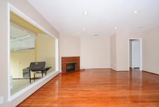 5811 Saloma Ave, Van Nuys CA  91411-3018 exterior