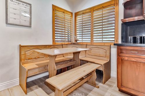 26316 Plata Ln, Calabasas CA  91302-2611 exterior