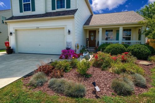 1144 Dorset Dr, London, OH 43140-8413