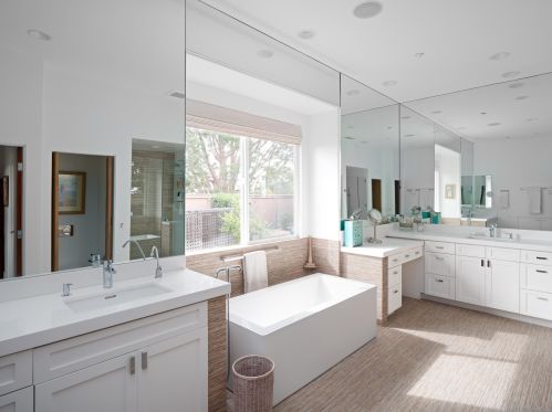 1355 Ravean Ct, Encinitas CA  92024-6204 exterior