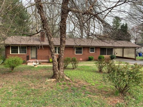 5717 Stanleyville Dr, Winston Salem, NC 27105-9624