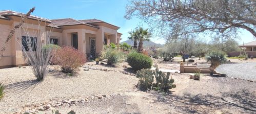 42212 9th Ave, Phoenix AZ  85086-7974 exterior