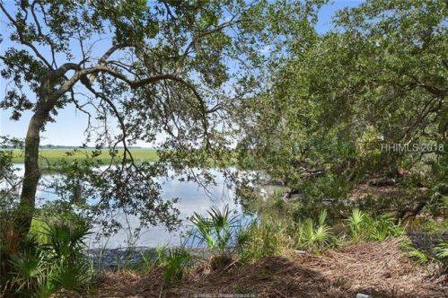 131 Inverness Dr, Bluffton SC  29910-4969 exterior
