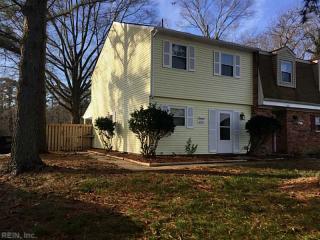 601 Westminster Ln, Virginia Beach VA  23454-3449 exterior