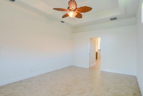 5240 20 Ave, Cape Coral FL  33990-4815 exterior