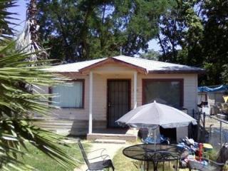 1741 Hillside Dr, Modesto CA  95354-4225 exterior