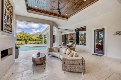 4257 Deephaven Ln, Naples FL 34119-8616 exterior