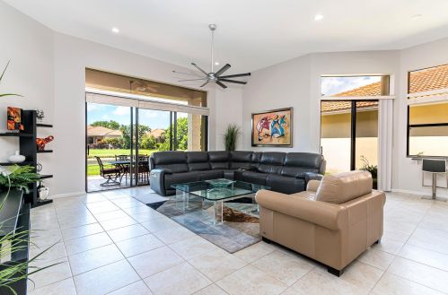 6967 Boscanni Dr, Boynton Beach FL  33437-3720 exterior