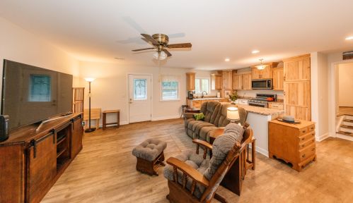 2404 River Rd, Waterford WI  53185-5071 exterior