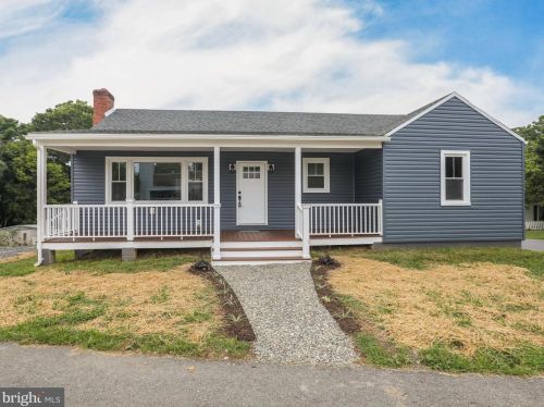 650 George St, Charles Town WV  25414-1461 exterior