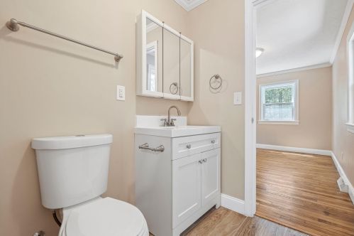 429 Main St, Danville NH  03819-3135 exterior