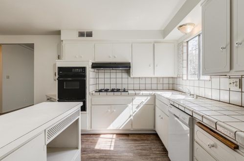 10165 La Gloria Way, Rancho Cordova CA  95670-3163 exterior