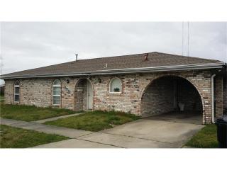 909 Josephine St, Chalmette, LA 70043-2456