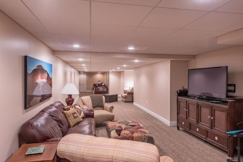 16 Gln Dr, Mashpee MA 02649-2946 exterior