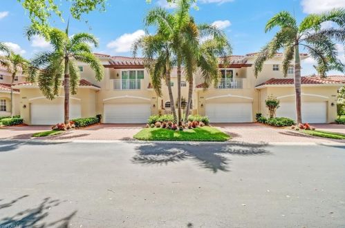 1200 Lambiance Cir, Naples, FL 34108-6744