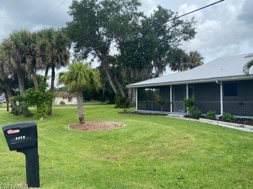 2503 5th St, Lehigh Acres, FL 33936-4362