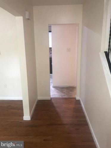 172 Brewster St, Browns Mills, NJ 08015-1934