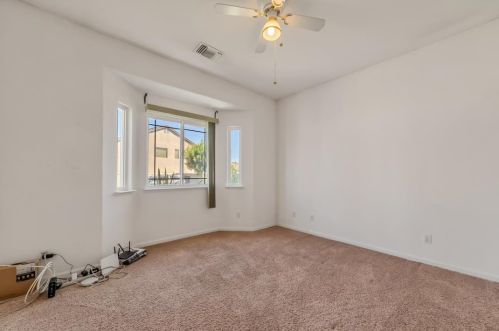 1656 Sierra Creek Dr, Manteca CA  95336-8652 exterior