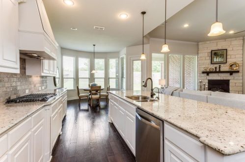 954 Beverly Ln, Allen TX  75013-5717 exterior