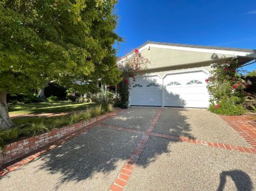 943 Stony Hill Rd, Redwood City, CA 94061-1136