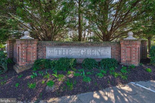 9224 Cardinal Forest Ln, Lorton, VA 22079-2854