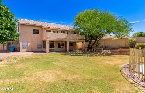 5821 Cielo Grande, Glendale AZ 85310-3511 exterior