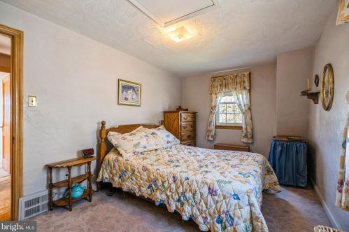 434 Hoover Rd, Prospectville PA  19002-3409 exterior