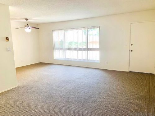 2330 Grand Ave, San Diego CA 92109-4725 exterior