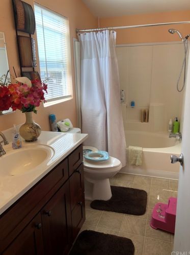 10800 Dale Ave, Stanton CA  90680-2705 exterior