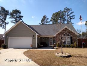 4369 Redspire Ln, Fayetteville NC  28306-9530 exterior