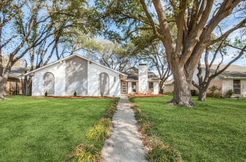 1813 Baltimore Dr, Richardson, TX 75081-5403