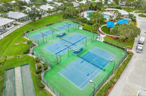 1933 York Ln, Palm City FL  34990-7543 exterior