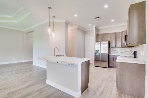 3906 58th Cir, Vero Beach FL  32966-6522 exterior