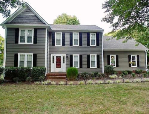 101 Deerfield Dr, Columbia, TN 38401-5257