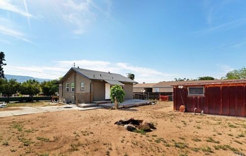 32940 Mesa Dr, Lake Elsinore CA  92530-4645 exterior