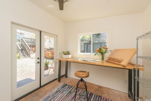 5335 El Camile Ave, Oakland CA  exterior