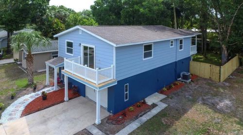 221 Lee St, Oldsmar, FL 34677-3736