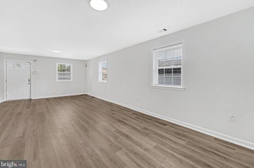 5107 Call Pl, Washington DC 20019-6313 exterior