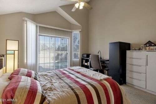 6904 Morrow Dr, Glendale AZ  85308-5850 exterior