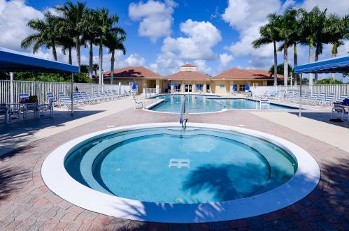 738 Munjack Cir, Fort Pierce FL  34986-3455 exterior