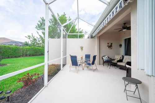 6713 Calumet Dr, Naples FL 34113-1608 exterior